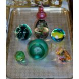 TRAY WITH QUANTITY OF VARIOUS PAPER WEIGHTS