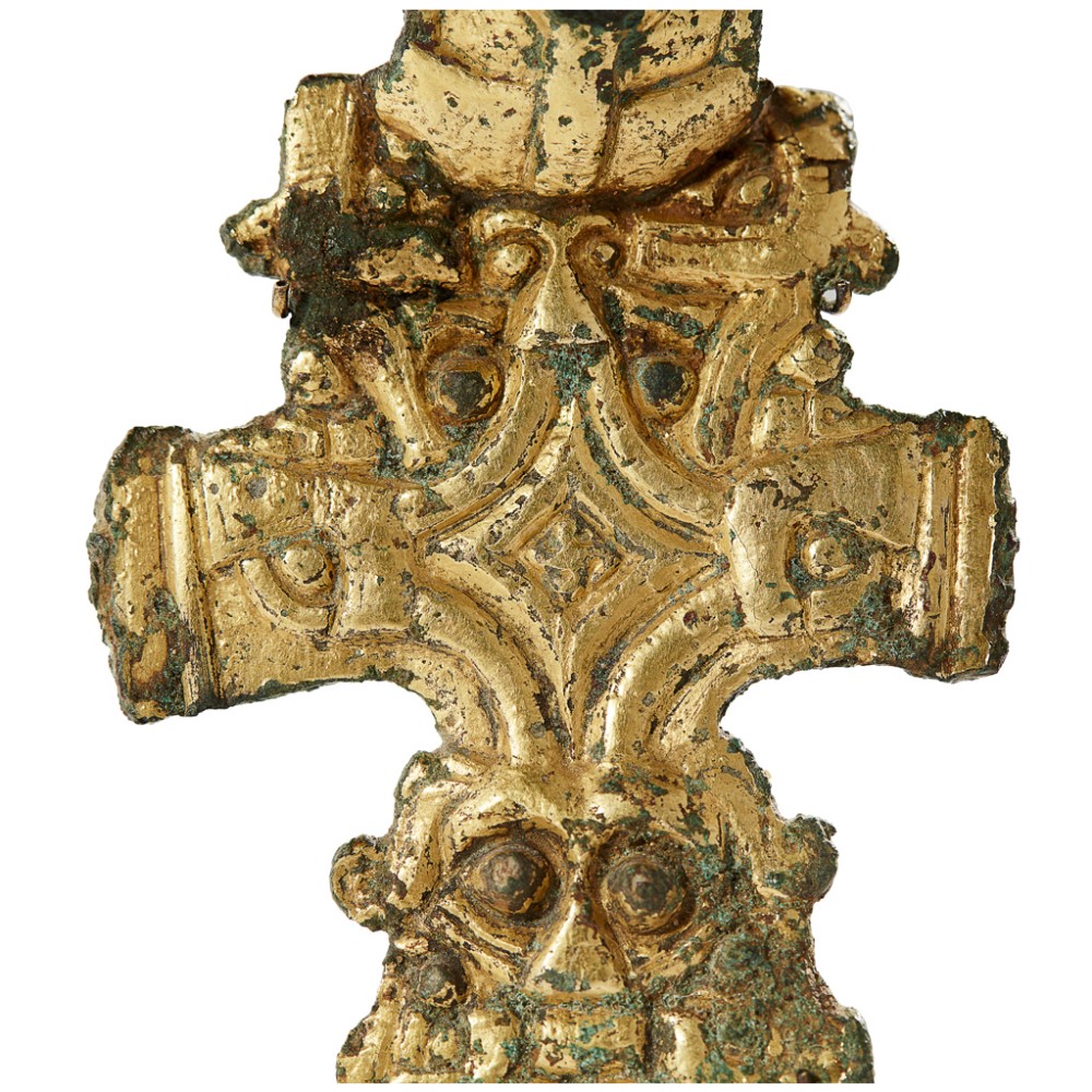 ANGLO-SAXON SQUARE HEADED BROOCH 525 - 550 AD gilded copper-alloy, the head decorated with a - Bild 9 aus 9