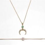 A modern 18ct gold and emerald set pendant necklacethe pendant, modelled as a crescent suspended