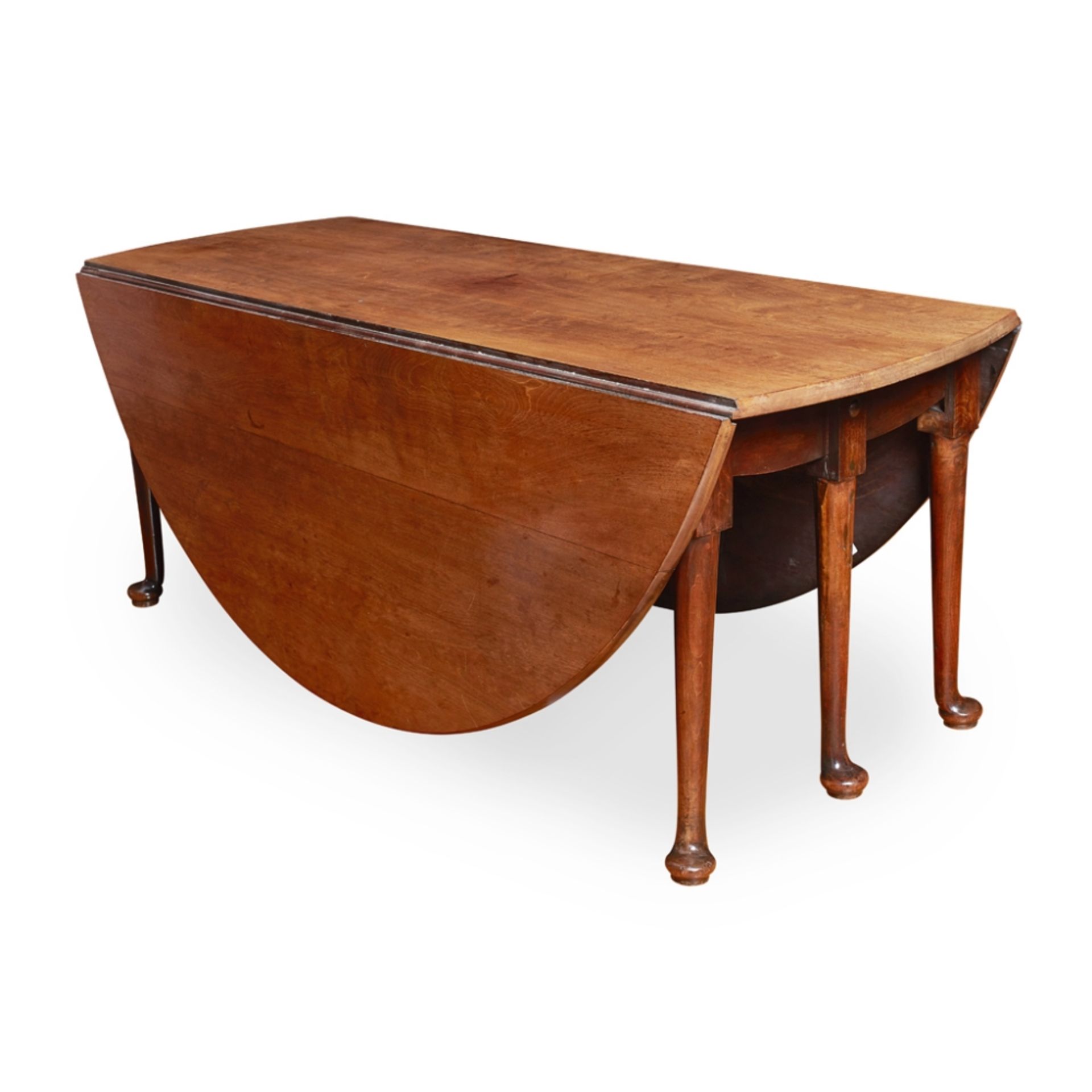 LARGE GEORGE II MAHOGANY CIRCULAR DROP-LEAF DINING TABLE MID-18TH CENTURY the oval top, raised on