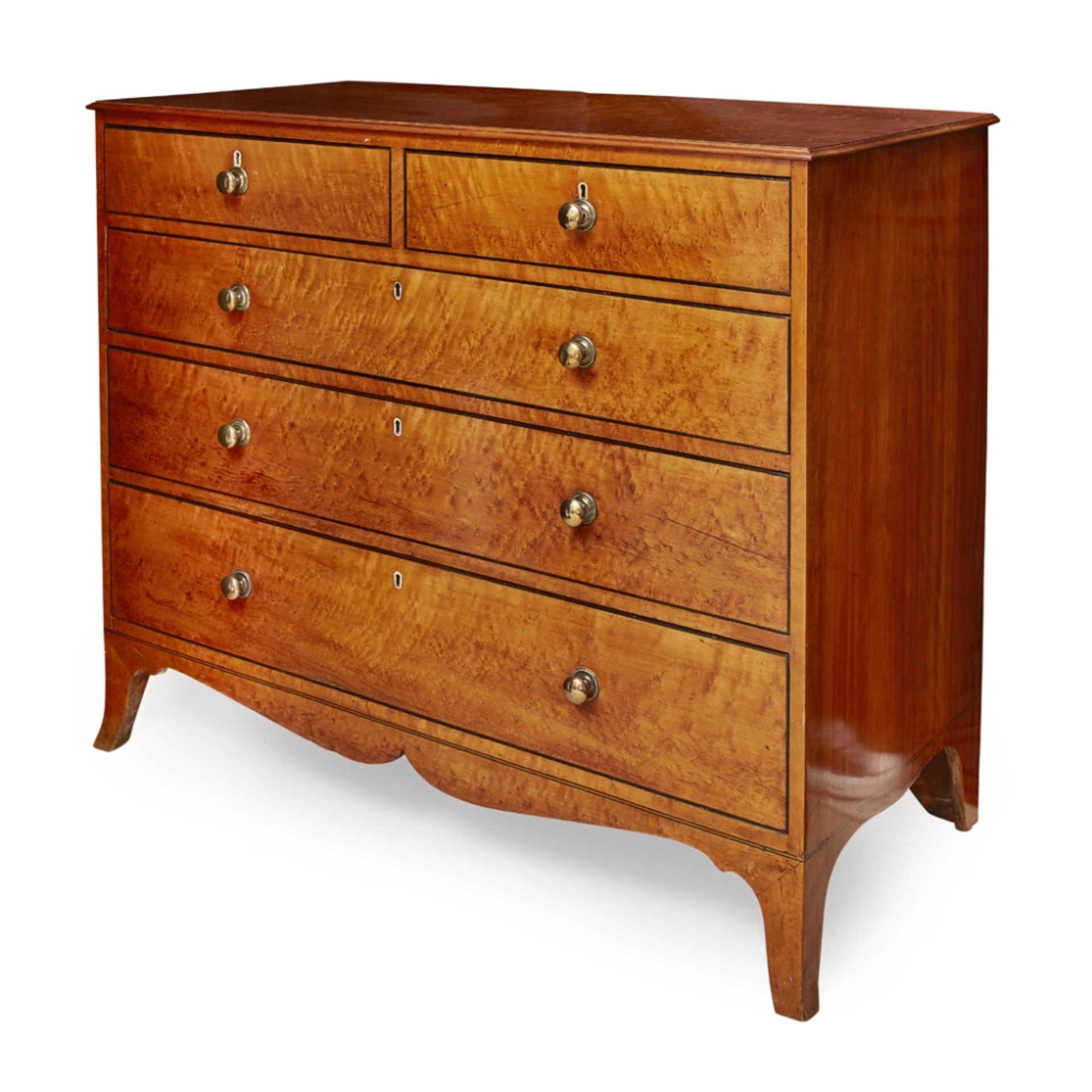 REGENCY BIRDSEYE MAPLE CHEST OF DRAWERS EARLY 19TH CENTURY - Image 2 of 2
