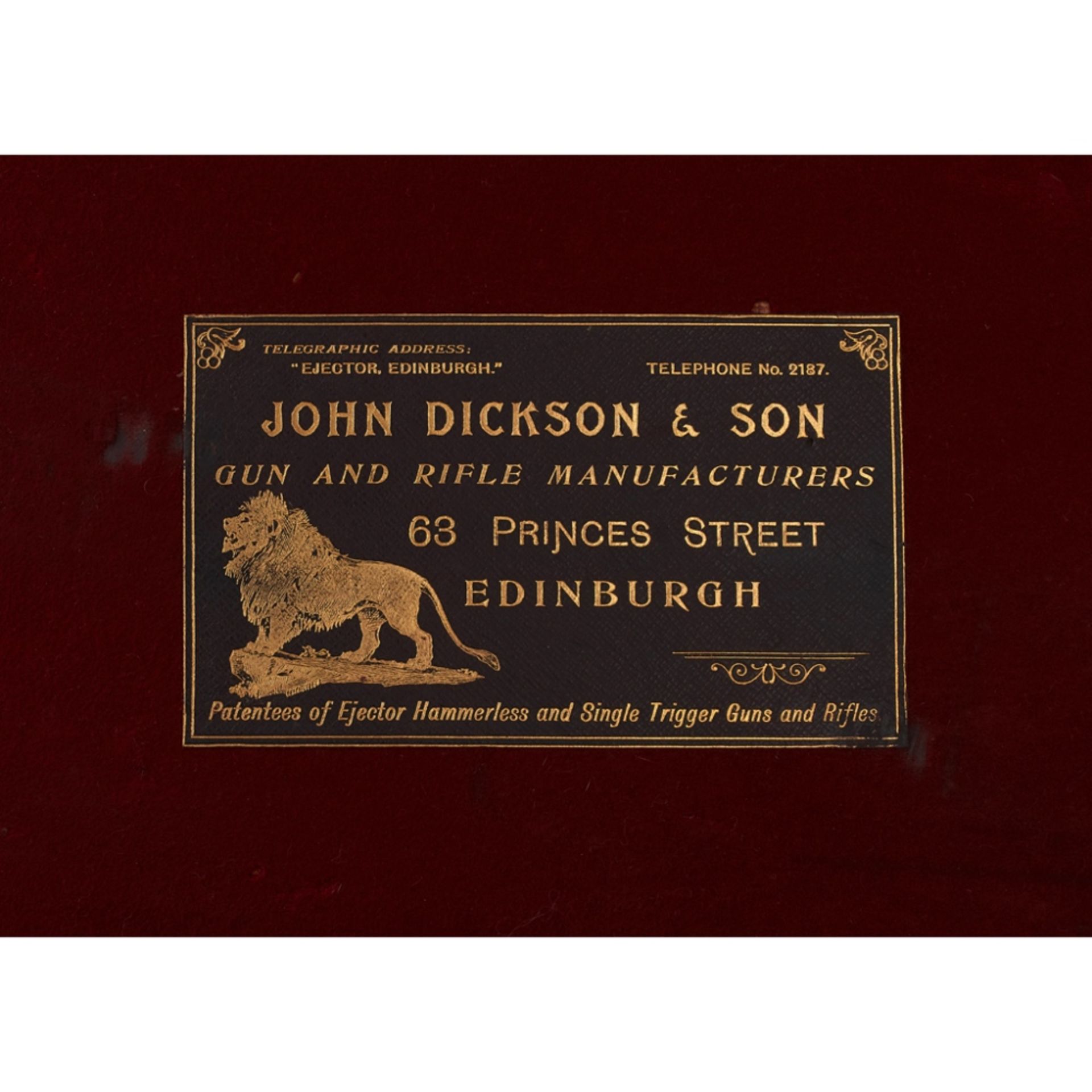 VICTORIAN BRASS MOUNTED LEATHER GUN BOX, JOHN DICKSON & SON, EDINBURGH19TH CENTURY the rectangular - Image 3 of 3
