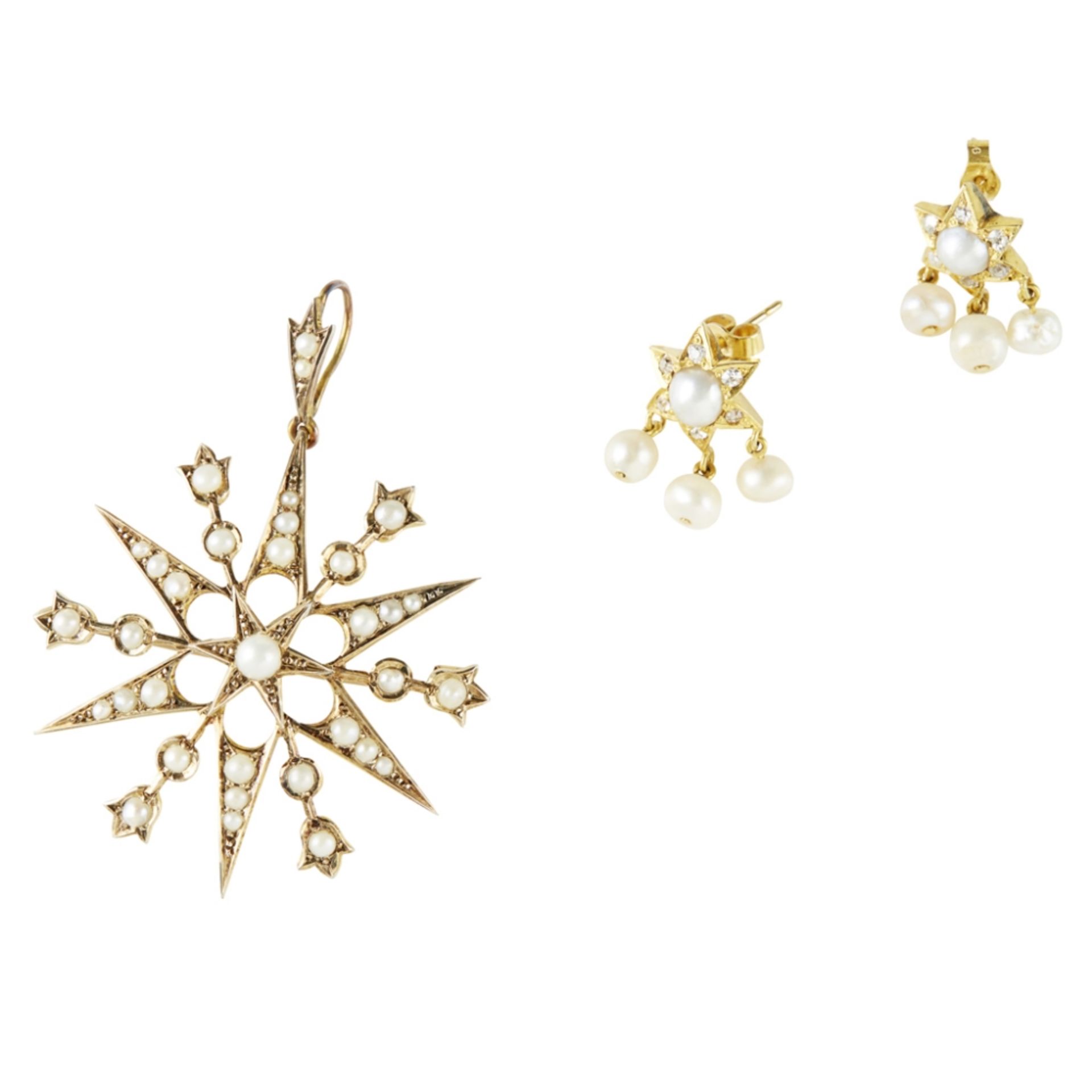 A Victorian seed pearl set brooch modelled as a star and set throughout with graduated half