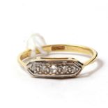 An 18 carat Art Deco diamond ring
