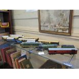 Hornby Dublo - Flying Scotsman, Crepello Diesel, six Pullman coaches, three S6339 coaches 7178