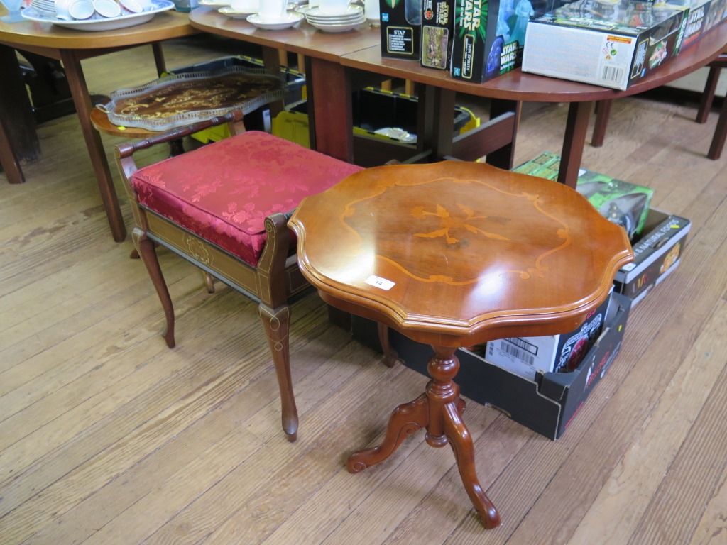 An Edwardian inlaid piano stool, two Sorrento inlay tripod tables and a shaped tray (4)