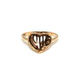 A 9 carat gold heart ring