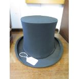 A Gibus pop-up 'Operahat' top hat