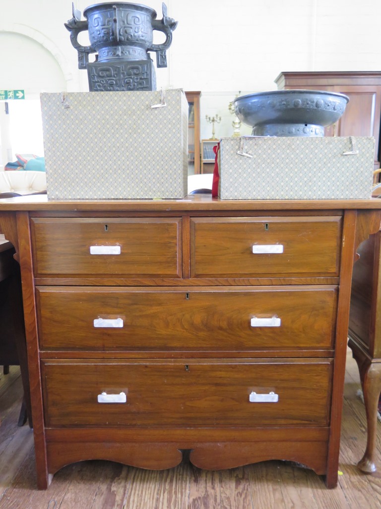 A mahogany lady's writing table, with two drawers over a kneehole flanked by short drawers on - Image 2 of 2