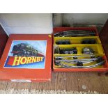 An 'O' Gauge Hornby goods train set, no.20, BR livery No. 60985, with key, etc., in original box