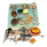 A collection of costume jewellery