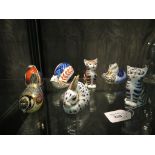 Royal Crown Derby paperweights: two kittens, snail, seated rabbit, seated duck, blue tit and