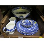 A Wedgwood Chinese pattern blue and white pedestal bowl 27cm and other blue and white wares