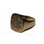 A gentleman's 9 carat gold signet ring