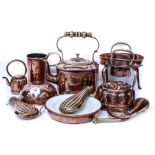 A SMALL QUANTITY OF COPPER WARE to include a horn, two powder flasks, Victorian copper kettle and