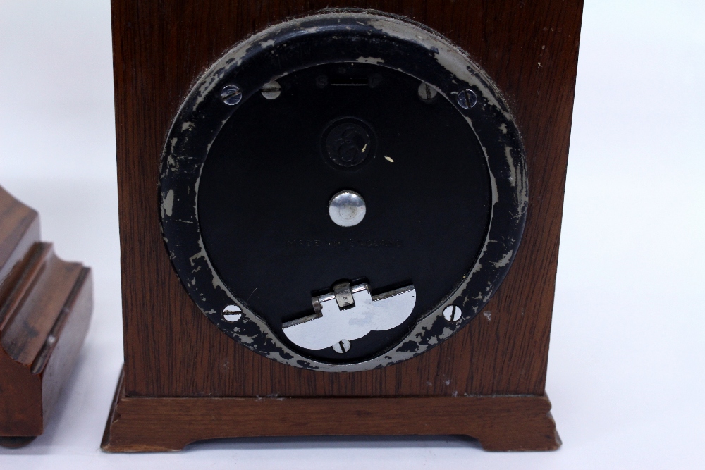 A SATINWOOD CASED BALLOON SHAPED MANTLE CLOCK or timepiece, the dial with Roman numerals and - Image 3 of 3