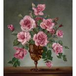 EUSTACE LISCARD (20TH CENTURY ENGLISH SCHOOL) Still life of pink roses in an amber glass vase,