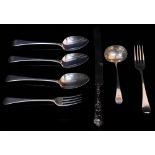 VARIOUS SILVER CUTLERY to include a pair of silver serving spoons, with marks for London 1807