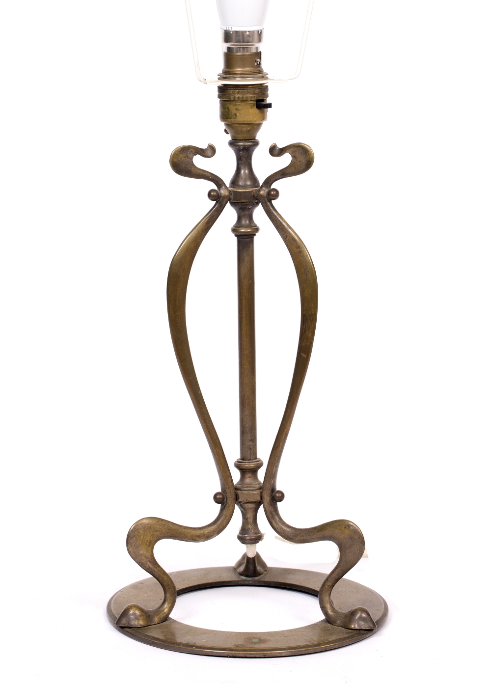 AN EARLY 20TH CENTURY BRASS TABLE LAMP of Art Nouveau form, in the manner of W.A.S. Benson 35.5cm