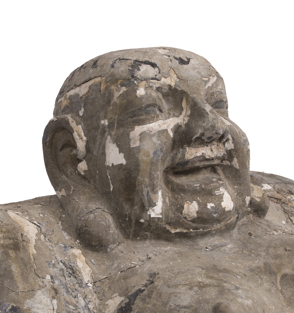 A LARGE CARVED GESSO AND PAINTED SCULPTURE depicting a laughing budda (losses and damages), 105. - Image 4 of 6
