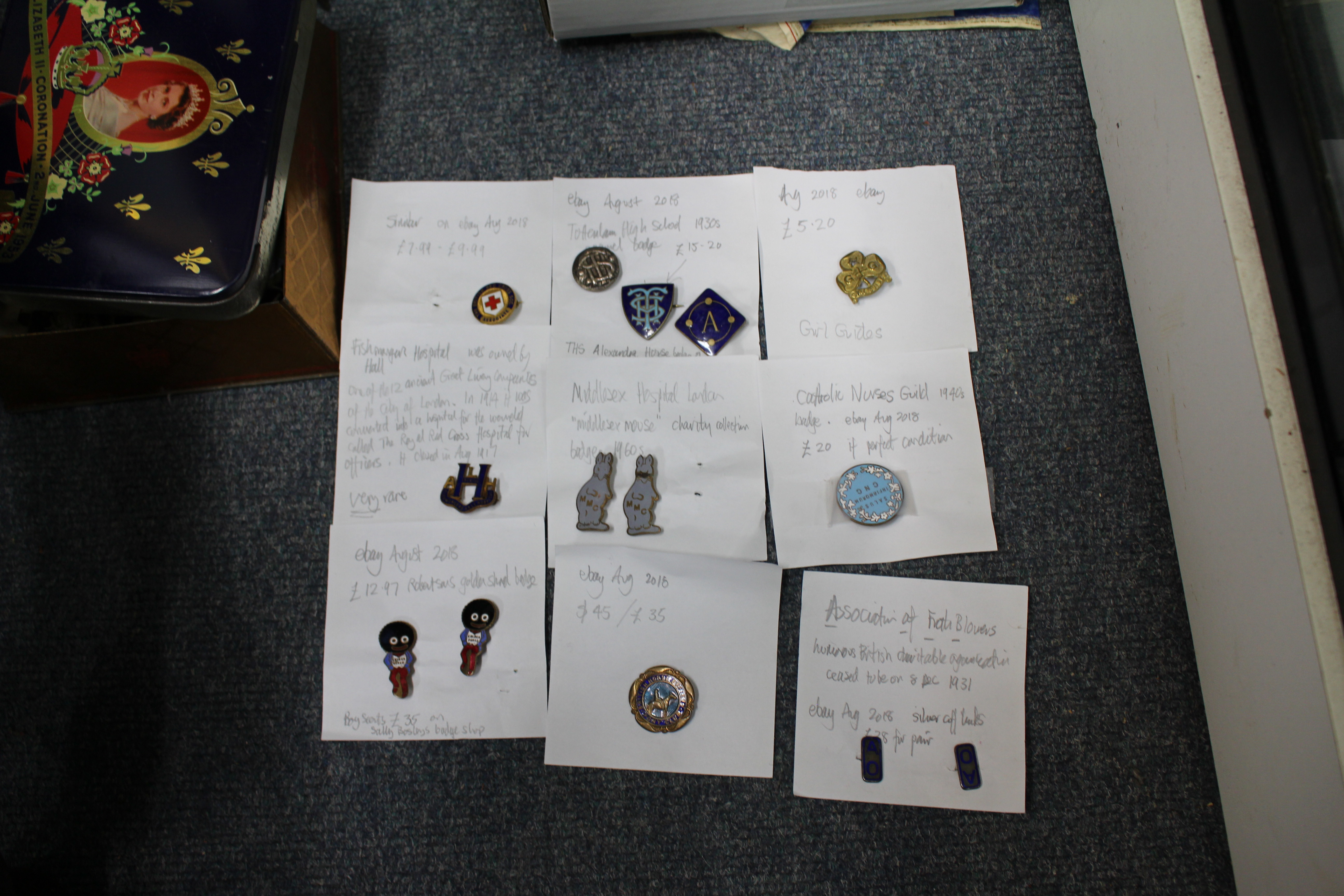 A COLLECTION OF VARIOUS ITEMS to include a collection of enamel badges from various hospitals to - Image 2 of 6