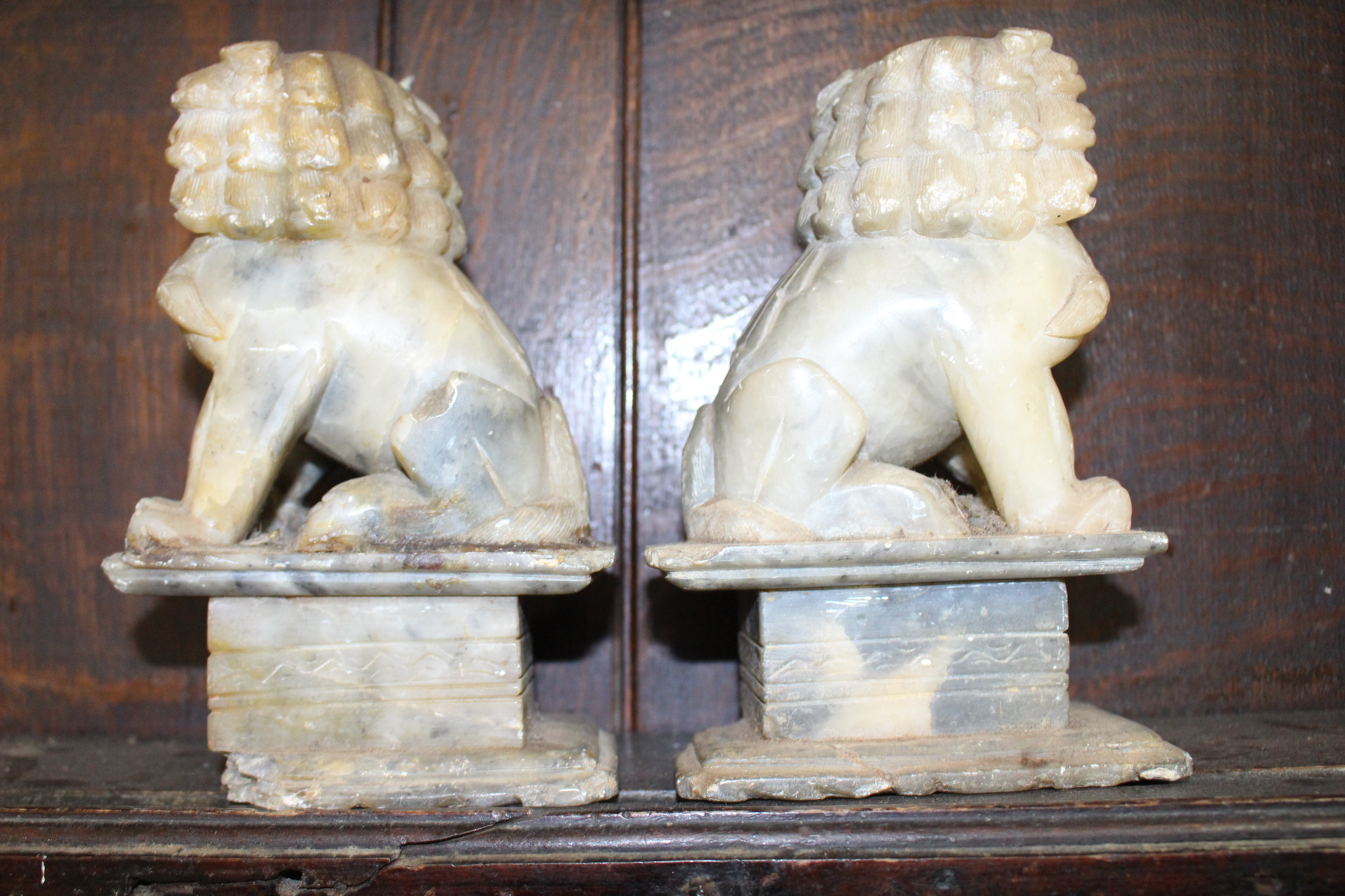 A PAIR OF LATE 19TH / EARLY 20TH CENTURY CHINESE SOAPSTONE DOGS OF FO 18cm high - Image 4 of 6