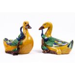 A pair of Chinese famille verte ducks early 20th Century 26cm across