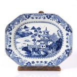 A Chinese blue and white export charger circa 1800 with willow design, 41.5cm across