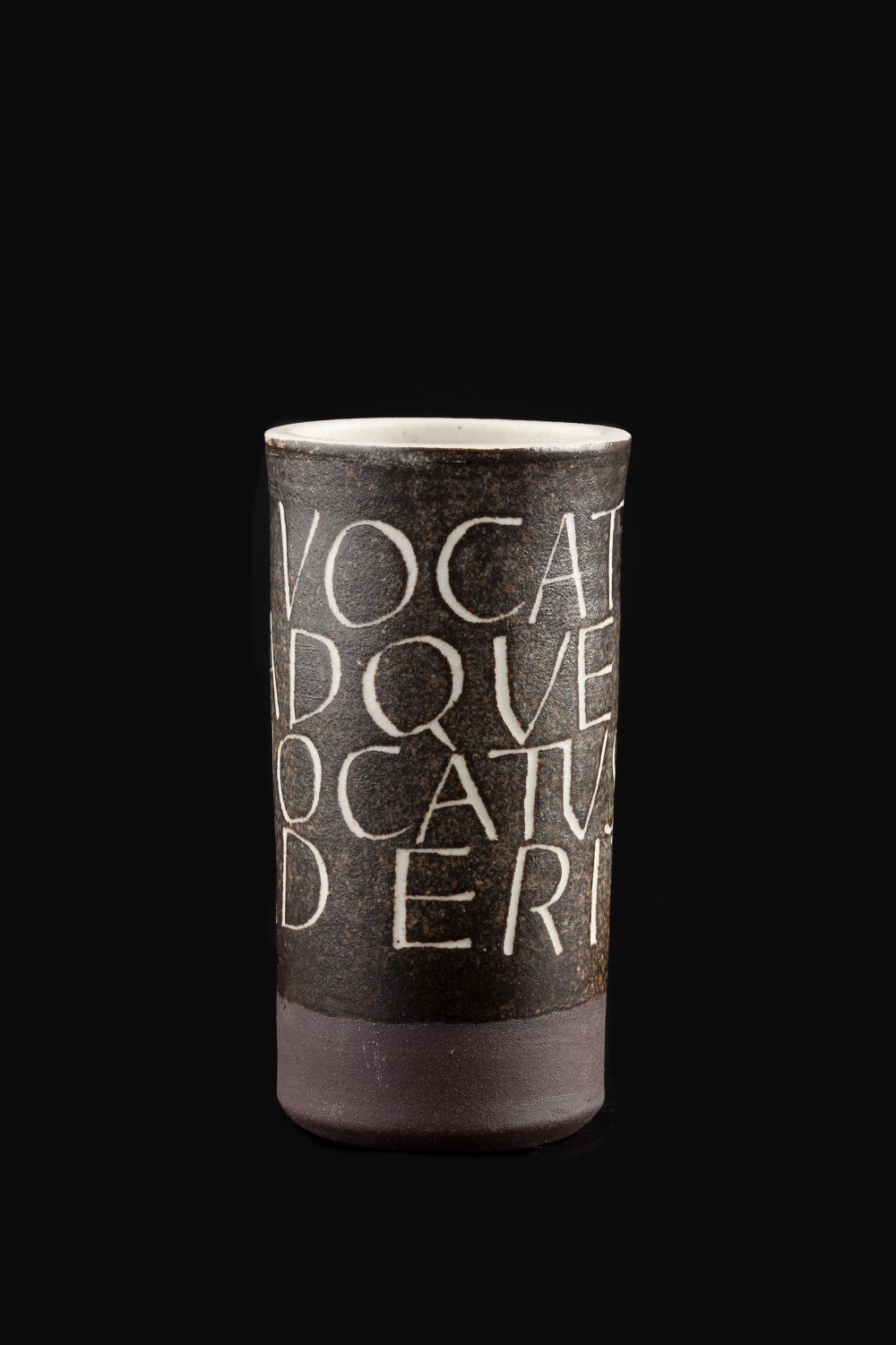 Peter Wright (1919-2003) Drinking vessel brown glaze, with Latin inscription incised signature