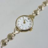 An Accurist 9 carat gold cased ladies wristwatch,