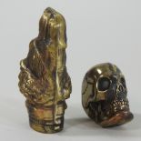 A brass vesta case, in the form of a dog's head, 7cm,