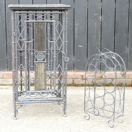 A metal wine rack, 50cm,