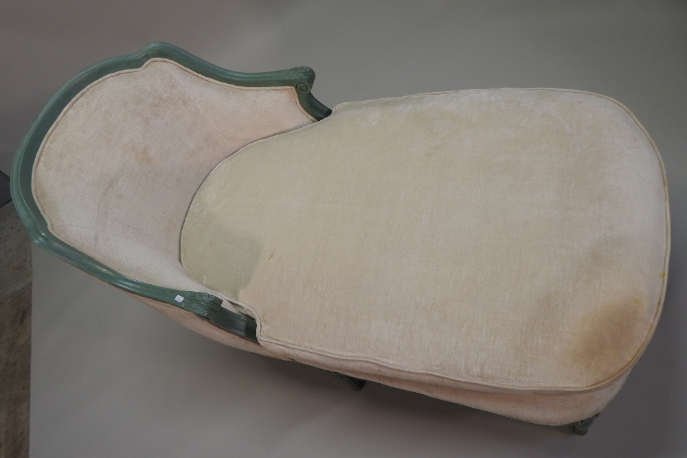 A French style cream upholstered and green painted day bed, on turned and reeded legs, - Image 5 of 9