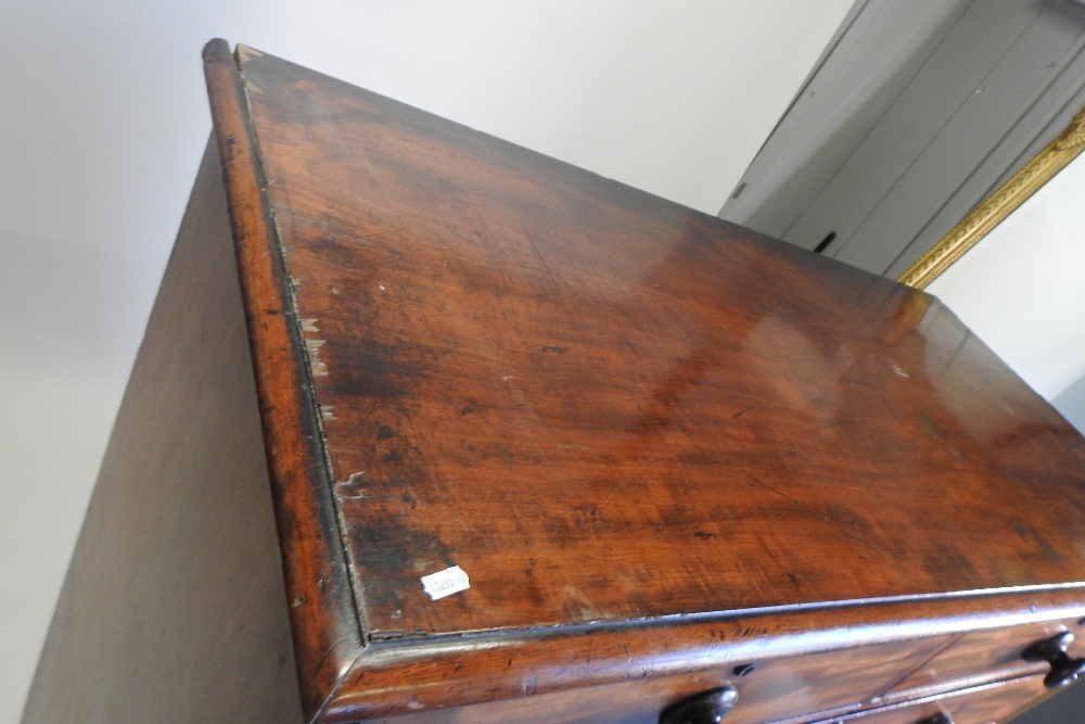 An early 19th century mahogany chest of drawers, of large proportions, - Image 4 of 16