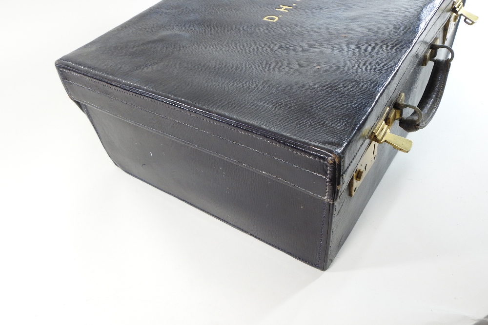 An early 20th century travelling vanity case, inscribed in gold with the initials DHS to the lid, - Image 17 of 17