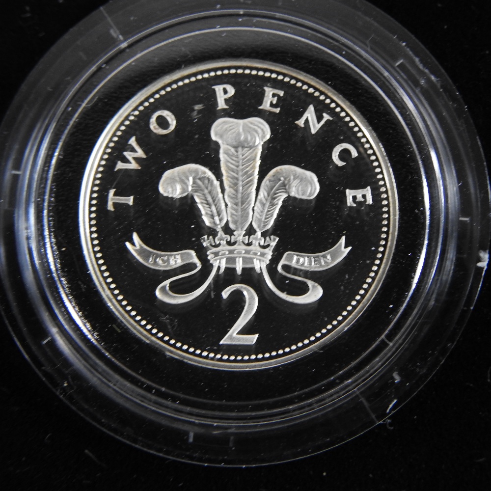 A Royal Mint silver proof set, to commemorate The Queen's 80th Birthday Collection, - Image 12 of 16