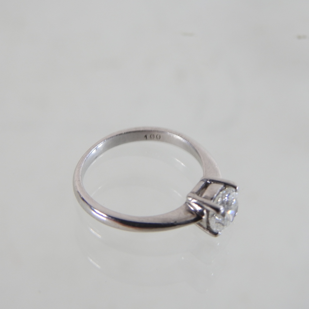 An unmarked diamond square set ring, approximately 1. - Image 6 of 6