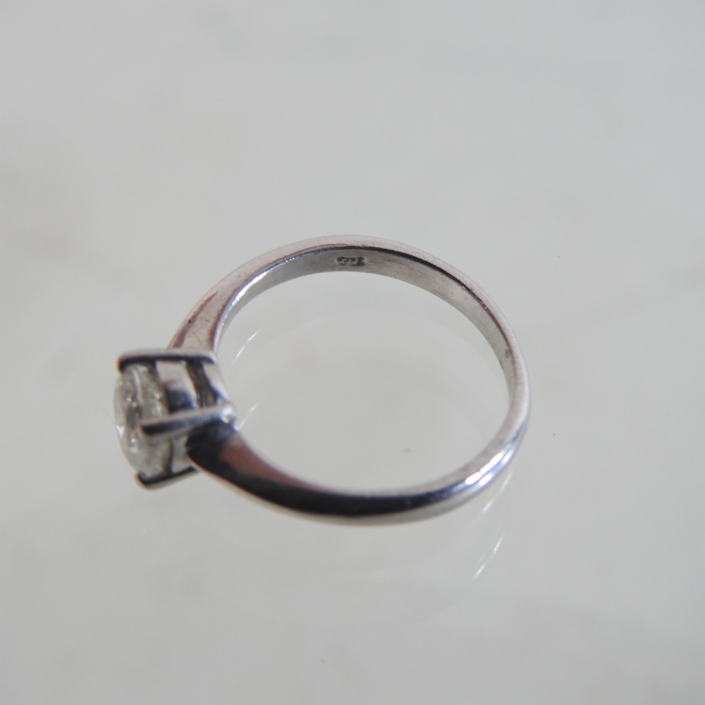 An unmarked diamond square set ring, approximately 1. - Image 2 of 6