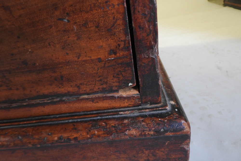 An early 19th century mahogany chest of drawers, of large proportions, - Image 13 of 16