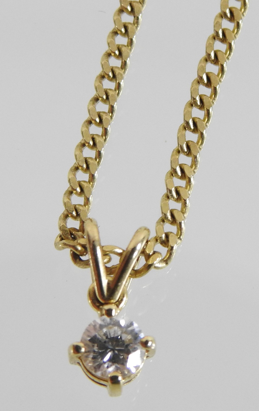 An 18 carat gold curb link necklace, with a single stone diamond pendant, 20cm, - Image 2 of 6