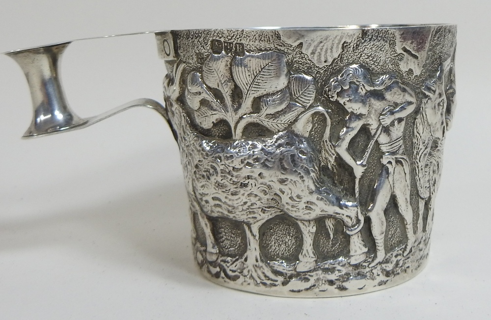 A Victorian silver replica of the Mycenaean Vapheio Cup, Chester 1900, 7cm high. - Image 6 of 9