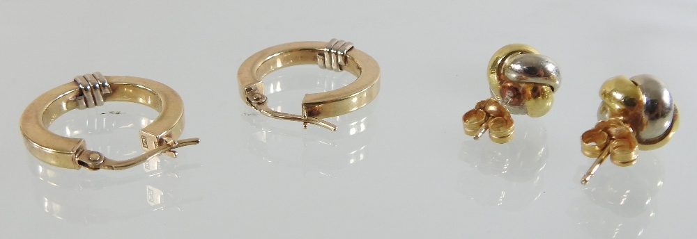 A pair of 9 carat gold hoop earrings, 2cm diameter, - Image 2 of 4