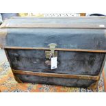 A canvas travel chest a/f.