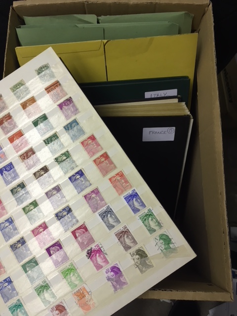 STAMPS : World accumulation noted to include, Commonwealth, Germany, France, Italy, Yemen,