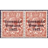 IRELAND STAMPS : 1922 1 1/2d red-brown lightly mounted mint pair, one with "Long 1 of 1922" variety,