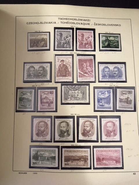 CZECHOSLOVAKIA STAMPS : Mint & used coll - Image 4 of 4