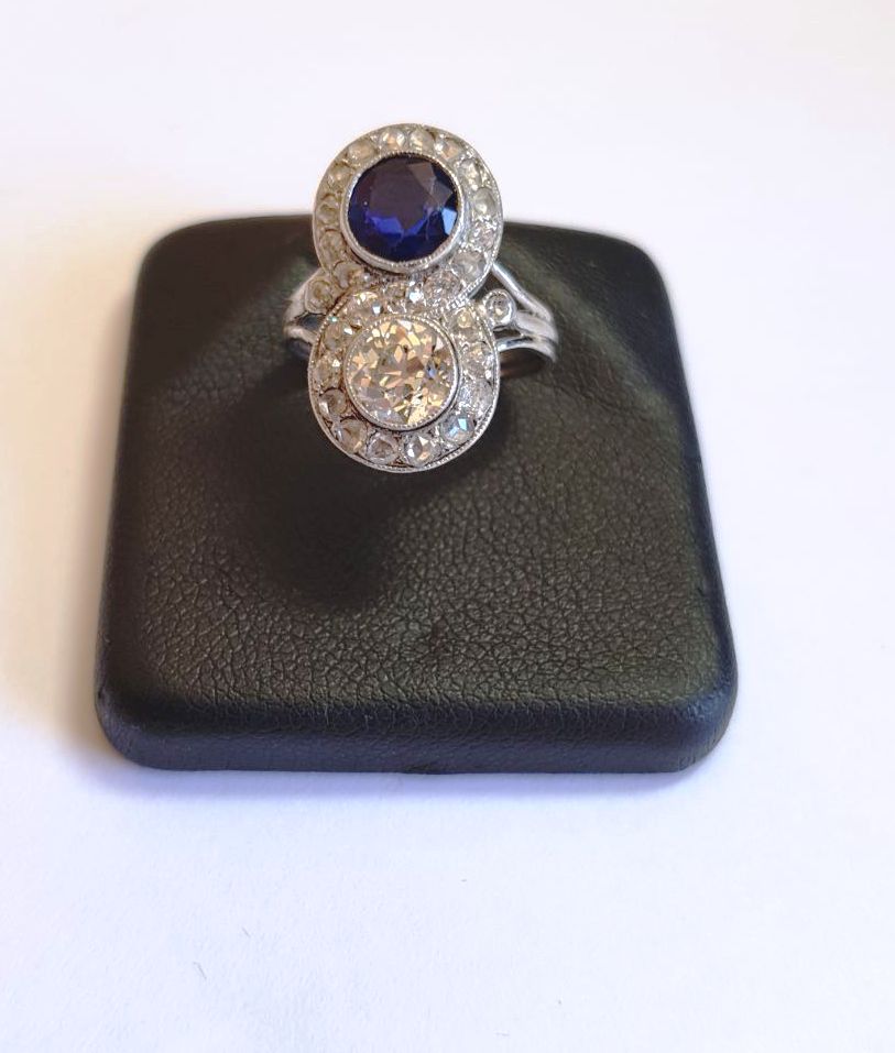 Natural Sapphire and Diamond Moi at Toi 1920s Platinum Mounted Ring Centre Diamond 0.57 Carats