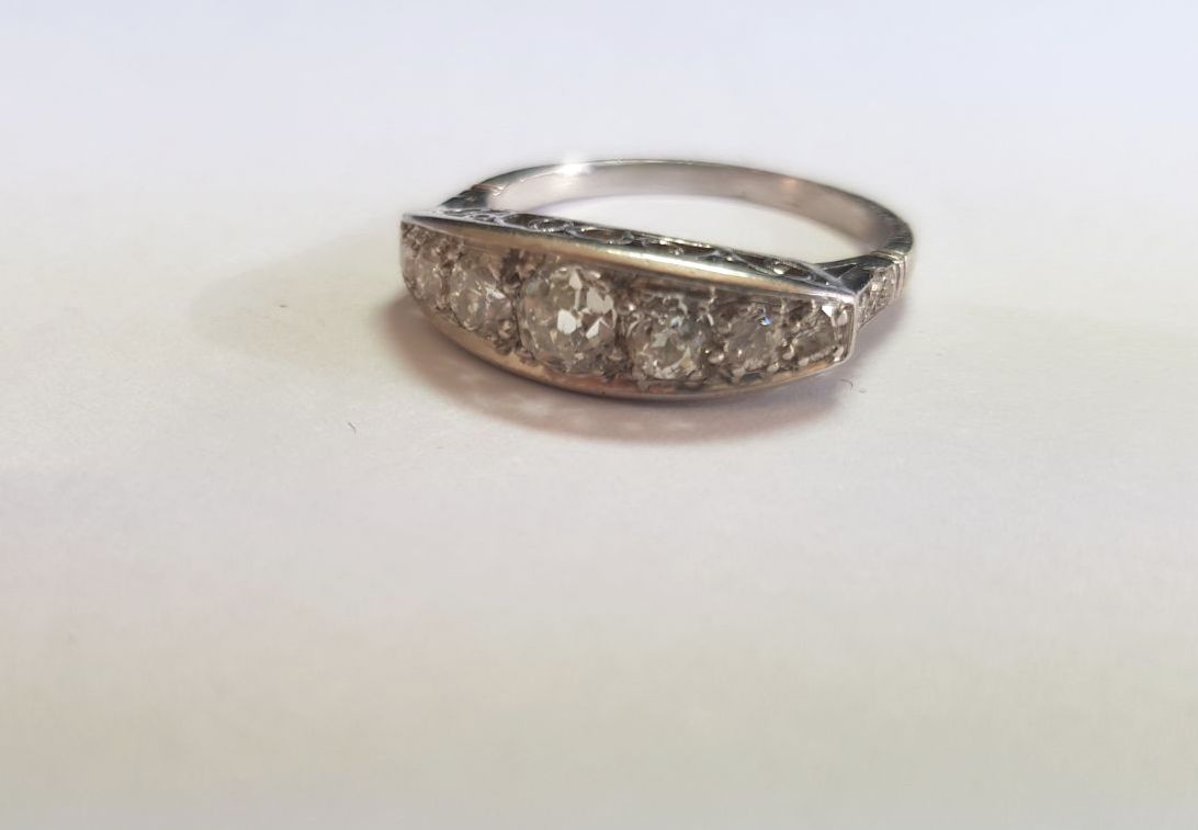 Edwardian Platinum Set 5 Stone Diamond Ring