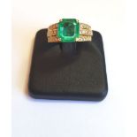 Fine Columbian Emerald Centre Stone Diamond Ring c1960s Mounted on 18 Carat Gold Approximate Emerald