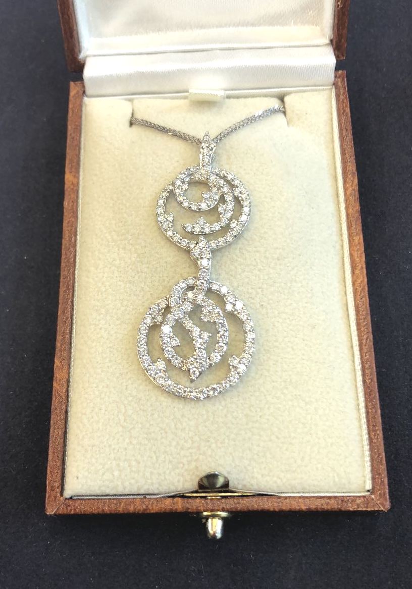 18 Carat White Gold Mounted Diamond Pendant Chain Approximately 2 Carat Weight of Diamonds